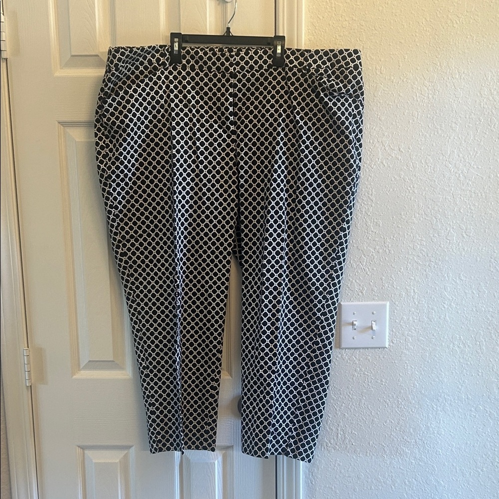Zac & Rachel Women’s Geometric Black and White Pants